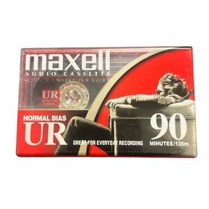 Lot of 17 Maxell UR 90 Audio Cassette Tapes – New & Sealed – Normal Bias Type I